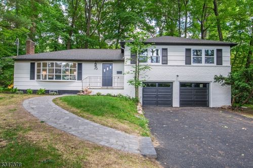 76 E Shore Rd, Mountain Lakes, NJ, 07046-1506 | Card Image