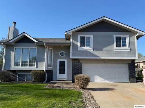 15321 Chalco Pointe Dr, Omaha, NE, 68138-3378 | Card Image