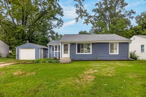 7407 Rogers St, Machesney Park, IL, 61115-2937 | Card Image