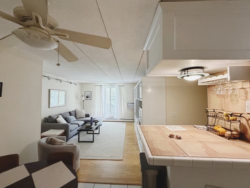 2-761 E 6th St, Boston, MA, 02127-4338 | Card Image