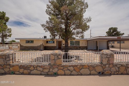 10012 Singapore Ave, El Paso, TX, 79925-5325 | Card Image