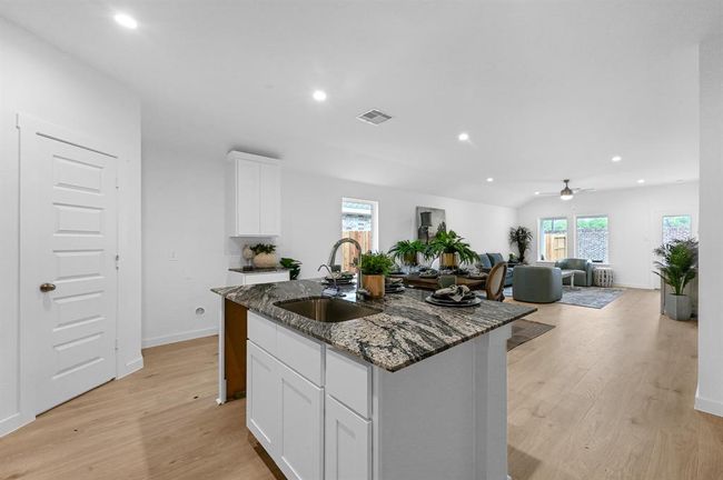*Images and 3D tour are for illustration only and options may vary from home as built. | Image 9