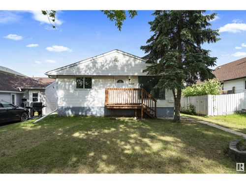 5319 55 St, Camrose, AB, T4V2B9 | Card Image