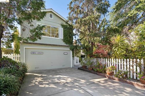 2825 Kitchener Ct, Oakland, CA, 94602 | Card Image