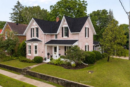 90 Cumberland St, Barrie, ON, L4N2P7 | Card Image