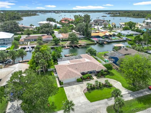 710 Se 1st Ct, Crystal River, FL, 34429-4609 | Card Image