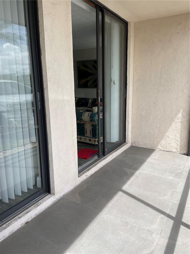 APT-105 - 6451 N University Dr, Condo with 2 bedrooms, 2 bathrooms and null parking in Tamarac FL | Image 27