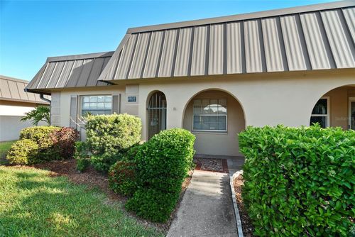 4129-4129 Stratford Dr, NEW PORT RICHEY, FL, 34652-5231 | Card Image