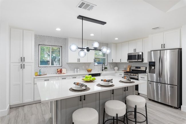 1618 Cripple Creek Dr, House other with 3 bedrooms, 2 bathrooms and null parking in Austin TX | Image 10