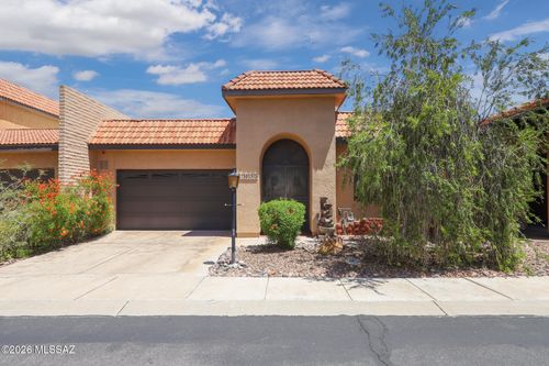 5013 E South Regency Cir, Tucson, AZ, 85711-3042 | Card Image