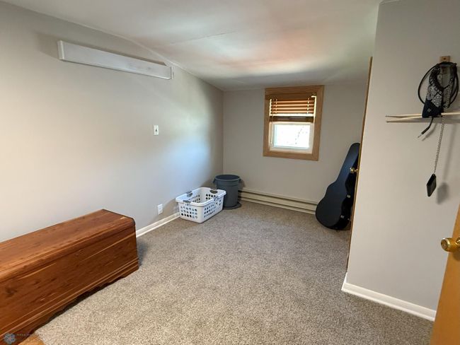 Upstairs Bedroom | Image 22