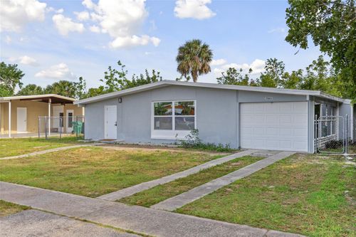 21883 Buxton Ave, PORT CHARLOTTE, FL, 33952-5401 | Card Image