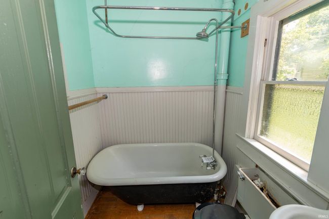 302 C St, Home with 5 bedrooms, 2 bathrooms and null parking in Laporte IN | Image 15