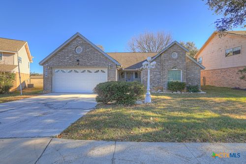 5018 Wedgewood Dr, Schertz, TX, 78108-2156 | Card Image