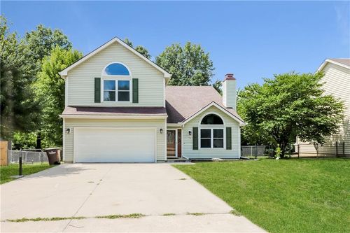 704 Canter St, Raymore, MO, 64083-8483 | Card Image