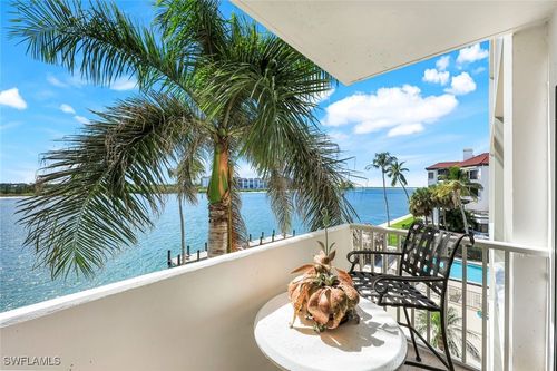 407-60 Pelican St W, Naples, FL, 34113-4055 | Card Image