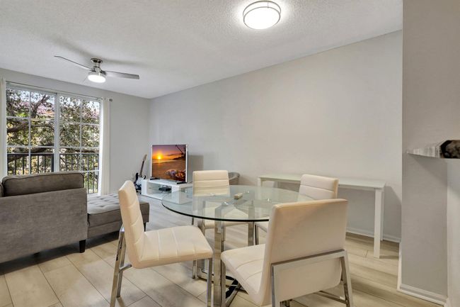APT-223 - 630 S Sapodilla Ave, Condo with 1 bedrooms, 1 bathrooms and null parking in West Palm Beach FL | Image 5