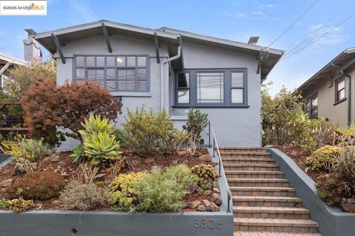 3826 Lincoln Ave, Oakland, CA, 94602-2531 | Card Image