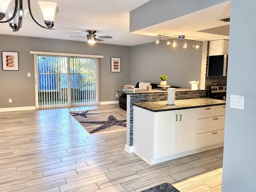 b-853 N Keene Rd, CLEARWATER, FL, 33755-5629 | Card Image