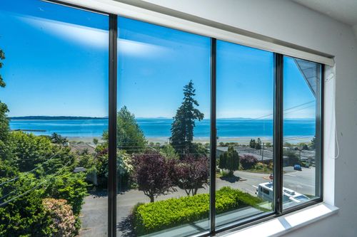 14815 Hardie Ave, White Rock, BC, V4B2H6 | Card Image
