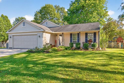 8246 Waco Ln, Powell, OH, 43065-9576 | Card Image