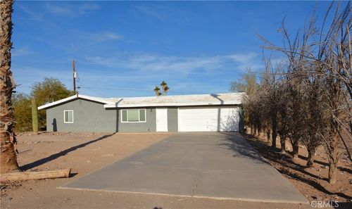 6827 Mesquite Ct, Earp, CA, 92242 | Card Image