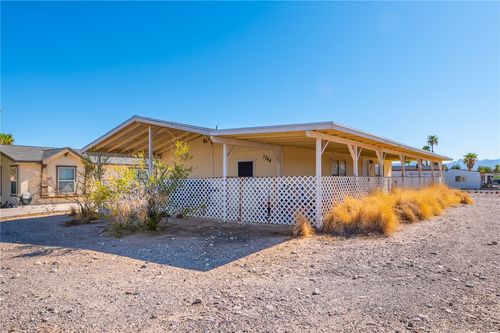1744 Taylor Rd, Bullhead City, AZ, 86442-6122 | Card Image