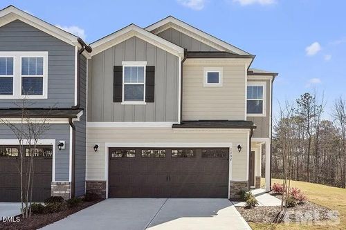 1195 Chestnut Bluff Run, Apex, NC, 27502-7408 | Card Image