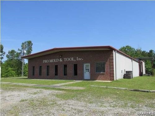 832 Central Rd, Eclectic, AL, 36024-5407 | Card Image