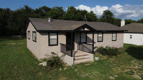 5821 Belaire Cir, Granbury, TX, 76048-5006 | Card Image