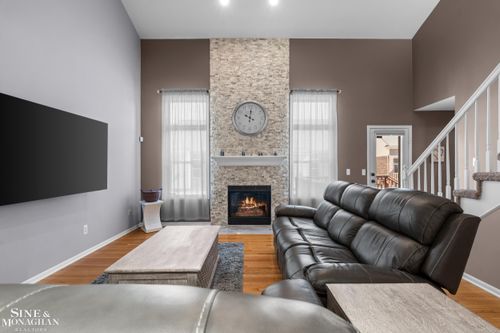 20773 Kenmare Dr, Macomb, MI, 48044-6348 | Card Image