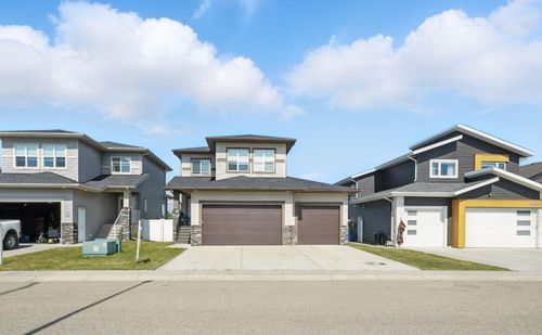 65 Ash Close, Blackfalds, AB, T4M0H8 | Card Image