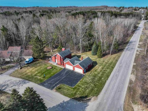 4243 c & b Summerhill Road, Garfield Charter Township, MI, 49684 | Card Image