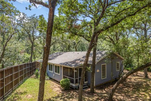 150 Coneflower Rd, Shady Shores, TX, 76208-3010 | Card Image