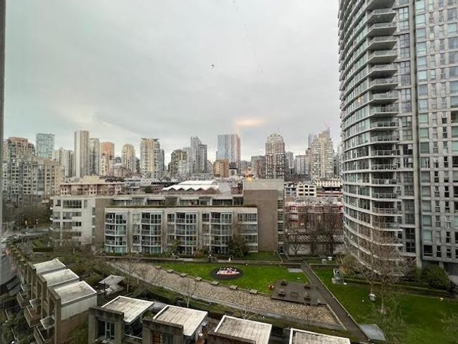 1101 - 1009 Expo Boulevard, Condo with 1 bedrooms, 1 bathrooms and 1 parking in Vancouver BC | Image 1