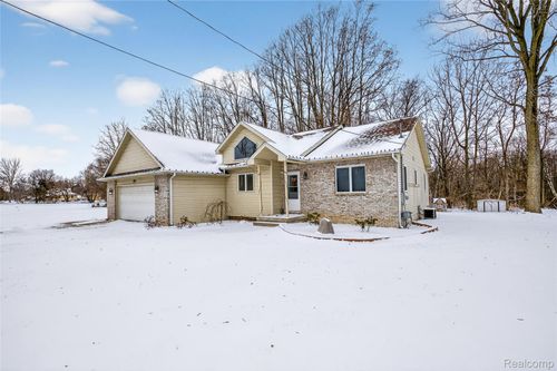 14101 Tuscola Rd, Clio, MI, 48420-8848 | Card Image