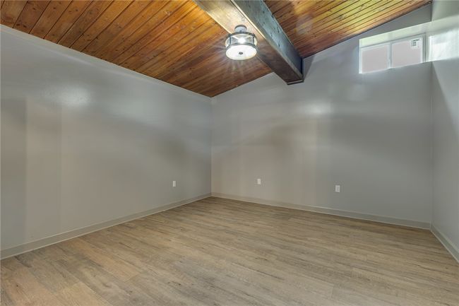 1369 Old Pulaski Rd, House other with 3 bedrooms, 3 bathrooms and 4 parking in Neshannock Twp PA | Image 29