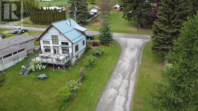 130 8 Th St, House other with 2 bedrooms, 3 bathrooms and null parking in Kaslo BC | Image 7