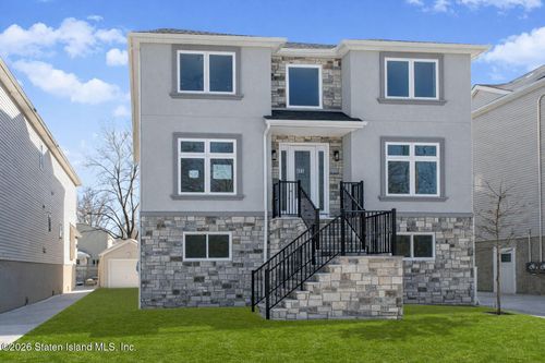 435 Brighton Street, Staten Island, NY, 10307 | Card Image