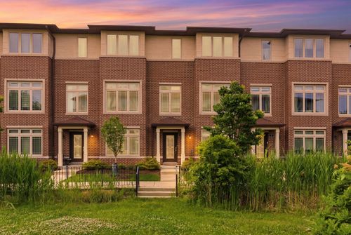 17-11 Forest Ave, River Forest, IL, 60305-2001 | Card Image