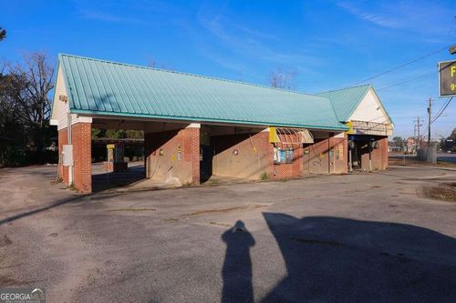 557 N Boulevard, Baxley, GA, 31513-0547 | Card Image