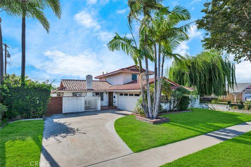13331 Siskiyou St, Westminster, CA, 92683-2113 | Card Image