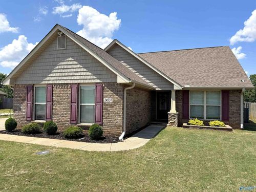 24537 Silent Spring Dr, Athens, AL, 35613-1807 | Card Image