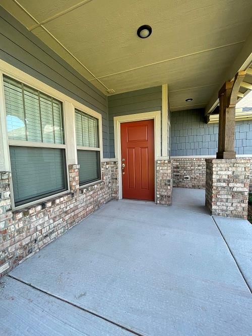 2372 Anne Ln, Blanchard, OK, 73010-7220 | Card Image