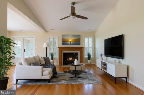 825 Coxswain Way, ANNAPOLIS, MD, 21401-6875 | Card Image