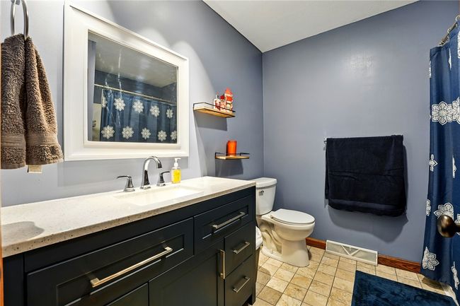 3690 Clearview Dr, House other with 5 bedrooms, 4 bathrooms and 2 parking in Hermitage PA | Image 28