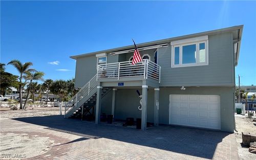 75 Friendship Ln, ENGLEWOOD, FL, 34223-5968 | Card Image