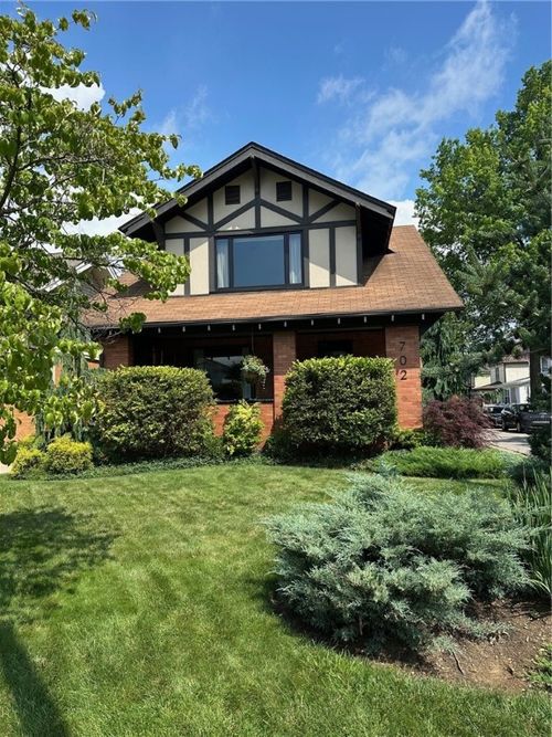 702 2nd Street, Beaver, PA, 15009 | Card Image