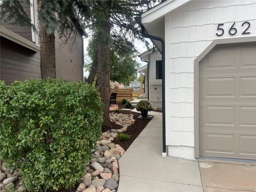 562 Longfellow Ln, Highlands Ranch, CO, 80126-3001 | Card Image
