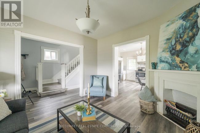 730 Park St S, House other with 3 bedrooms, 2 bathrooms and 2 parking in Peterborough ON | Image 8